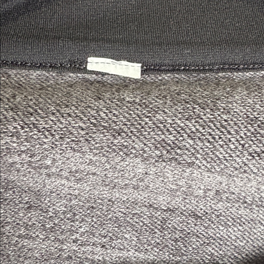 Lululemon charcoal gray zip-up size 8 - Picture 5 of 6